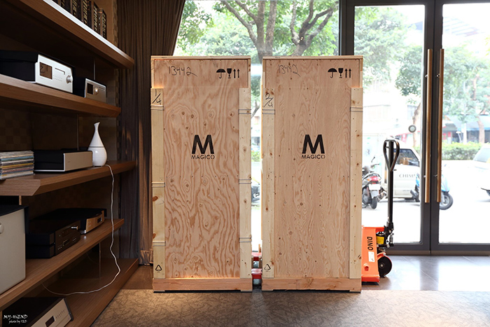 震撼開(kāi)箱 MAGICO M6